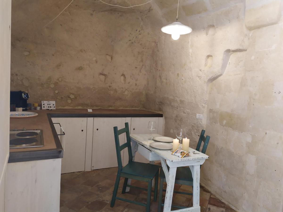 Fornaci 46 Sassi Con Idromassaggio Villa Matera Bagian luar foto